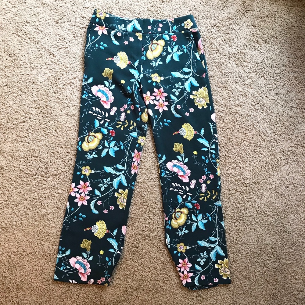 Gorgeous printed Ann Taylor pants